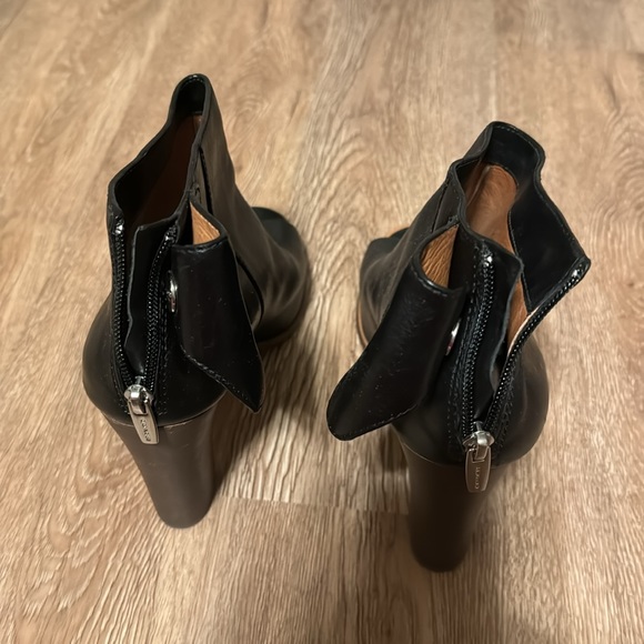 Ladies coach open toe ankle bootie - Picture 3 of 8